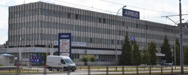 Siedziba Airbus Poland z systemem SKIDATA