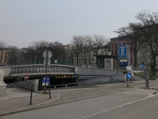 Wawel - pierwszy system parkingowy SKIDATA w Krakowie - Galeria nr1