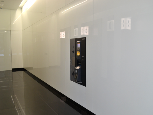 Wieżowiec Q22 z system parkingowym SKIDATA i dedykowanymi aplikacjami DG PARK - Galeria nr2